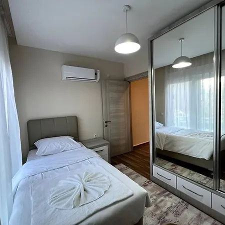 Erasta Avm Yani Konforlu 2+1 '5' شقة *