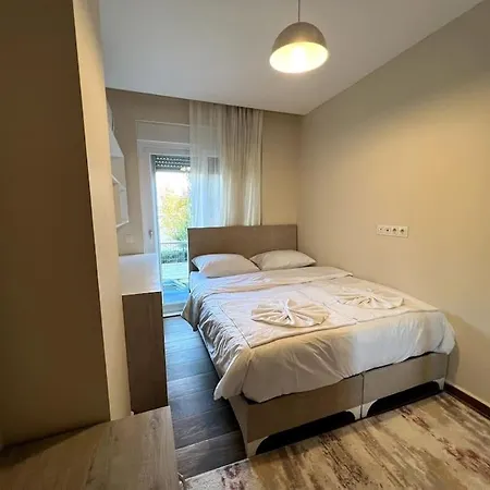 Erasta Avm Yani Konforlu 2+1 '5'