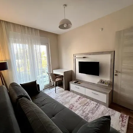Erasta Avm Yani Konforlu 2+1 '5' Antalia